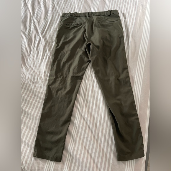 Men’s Lululemon Commission Pants - Dark Olive size 36 - Picture 3 of 3